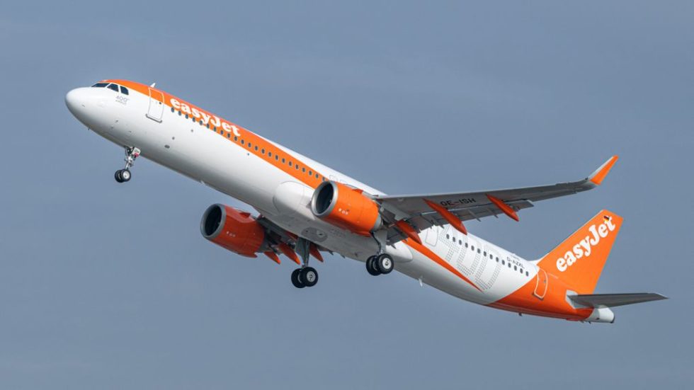 easyJet (2)